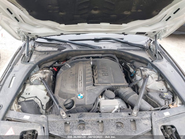 BMW 5 Series 535i 2015 WBA5B1C53FD918515 Image 10