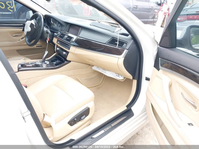 BMW 5 Series 535i 2015 WBA5B1C53FD918515 Image 5