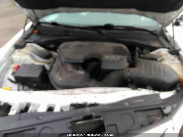 2C3CCAEG8JH127211 Chrysler 300 Limited