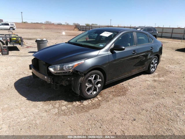 KIA Forte Lxs 2019 3KPF24AD1KE033824 Image 2