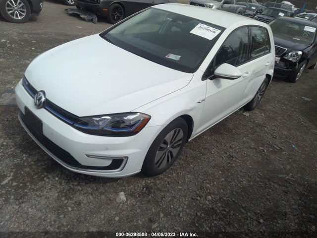 2018 Volkswagen Golf, VIN: WVWPR7AU7JW912721