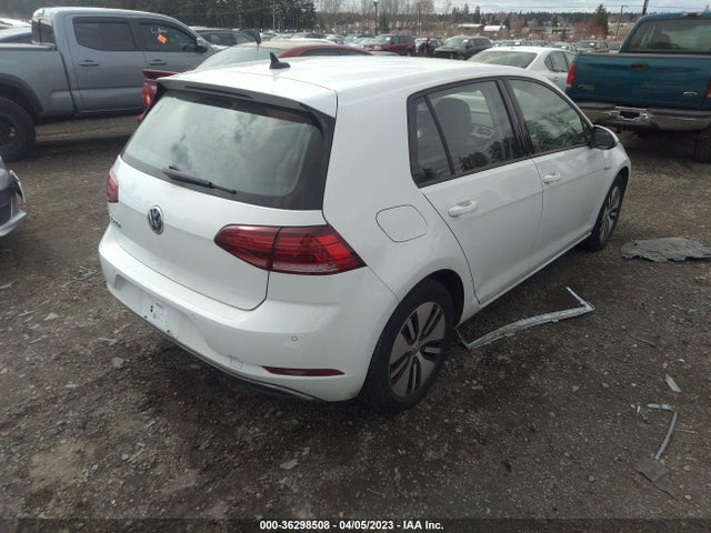 2018 Volkswagen Golf, VIN: WVWPR7AU7JW912721