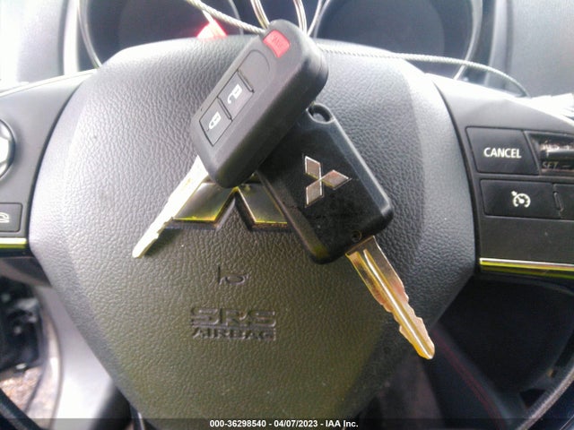 JA4AR3AU5JZ020801 Mitsubishi Outlander Sport 2.0