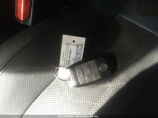 KNDPCCA61E7667426 KIA Sportage Sx