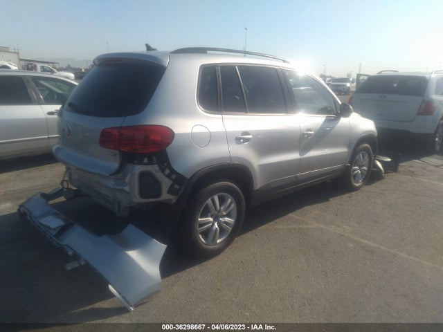 WVGAV7AX6HK016130 Volkswagen TIGUAN