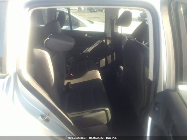WVGAV7AX6HK016130 Volkswagen TIGUAN
