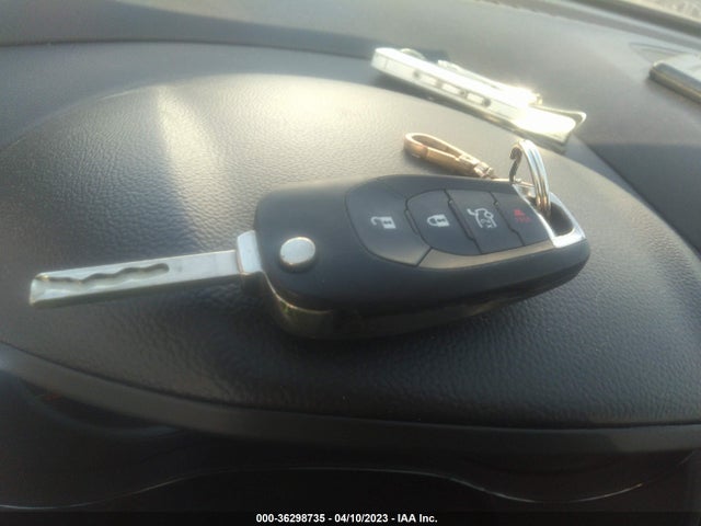 Chevrolet CRUZE LT 2017 1G1BE5SM5H7102588 Image 3