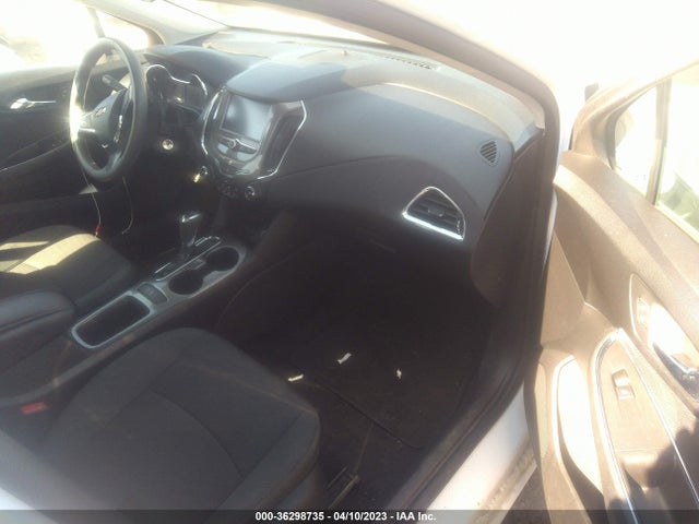 Chevrolet CRUZE LT 2017 1G1BE5SM5H7102588 Image 6