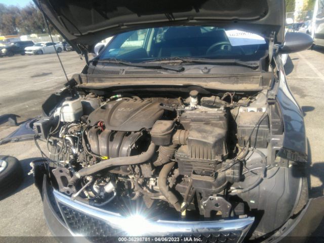 KNDPB3ACXF7789227 KIA Sportage Lx