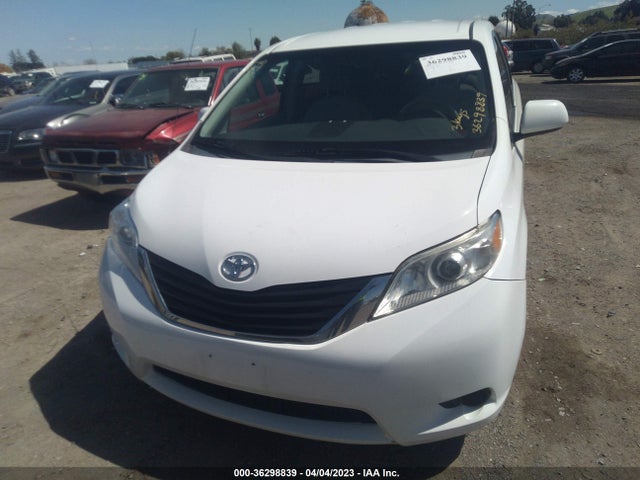 36298839 :رقم المزاد ، 5TDKA3DC1CS014910 vin ، 2012 Toyota Sienna مزاد بيع