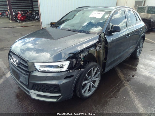 Audi Q3 Premium Plus 2018 WA1HCCFS3JR025213 Image 2