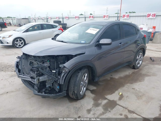 Honda HR-V LX 2022 3CZRU5H30NM716824 Image 2