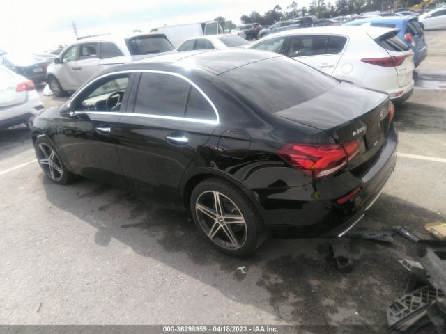WDD3G4EB6KW027834 Mercedes-Benz A-class A 220