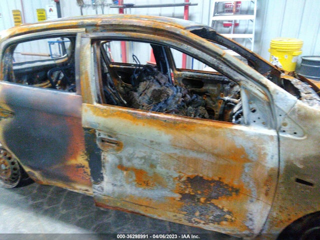 ML32A3HJ9JH009337 Mitsubishi MIRAGE ES