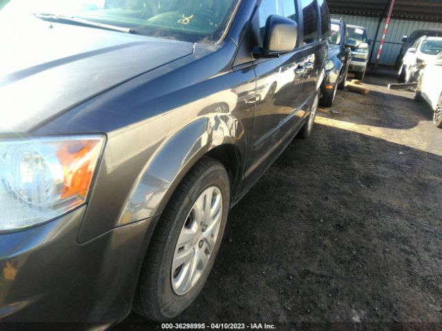 2C4RDGBG0GR387373 Dodge Grand Caravan Se