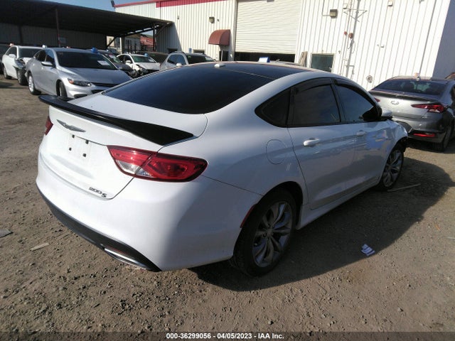 Chrysler 200 S 2015 1C3CCCBG9FN627506 Image 4