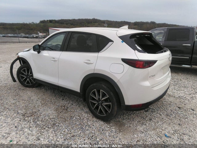 Mazda Cx-5 Touring 2018 JM3KFACM1J1409106 Image 4