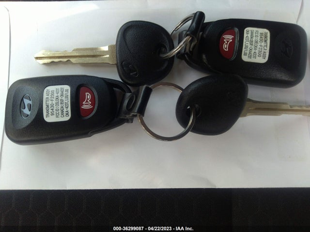 2020 HYUNDAI ELANTRA SE VIN: 5NPD74LF0LH505029