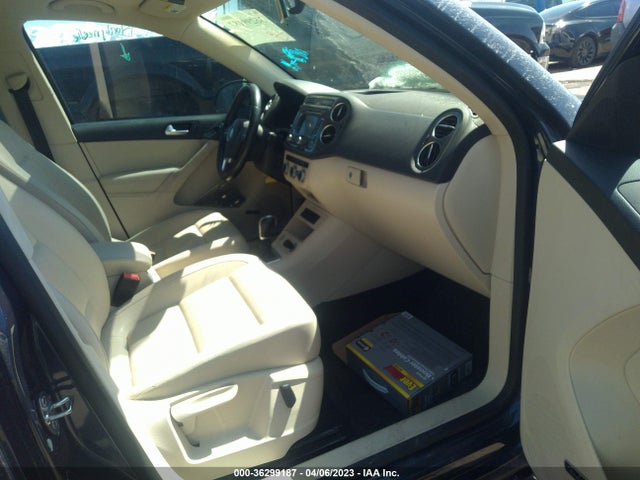 WVGAV3AX5EW536364 Volkswagen Tiguan Sel