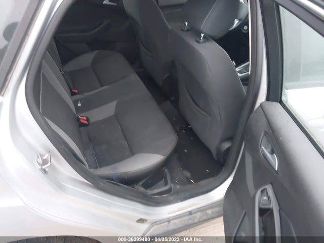 Ford FOCUS SE 2014 1FADP3F21EL440442 Image 8