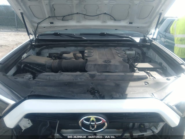 Toyota 4runner Limited 2014 JTEBU5JR2E5180661 Image 10