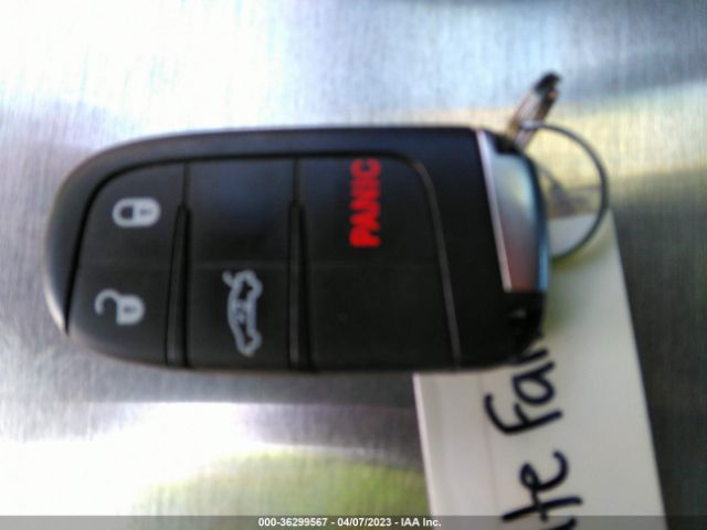 2C3CDZAG3NH143985 Dodge Challenger Sxt
