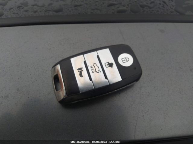 KNAFZ4A81E5075728 KIA FORTE EX