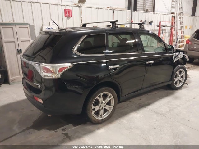 JA4JZ4AX3EZ002657 Mitsubishi OUTLANDER GT