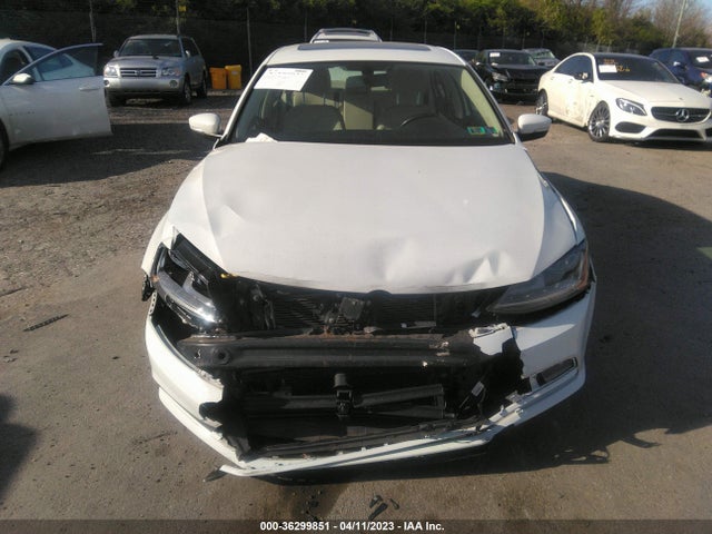 3VWL17AJ8HM282176 Volkswagen Jetta 1.8t Sel