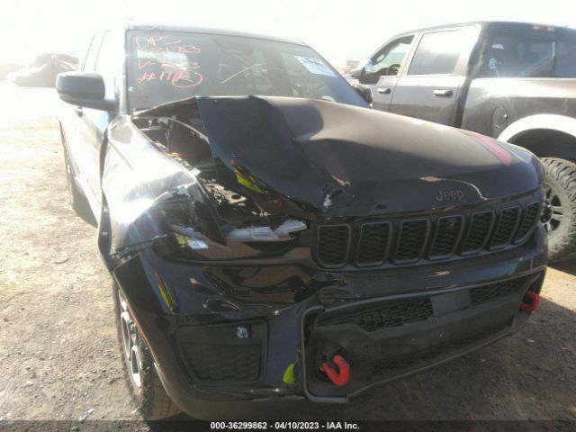 1C4RJHCG8N8584653 Jeep Grand Cherokee Trailhawk