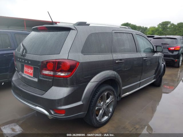 3C4PDCGG0FT517799 Dodge Journey Crossroad