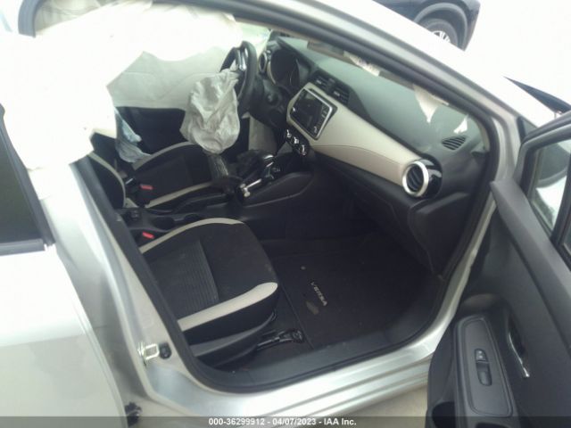 3N1CN8EV4ML872498 Nissan VERSA SV