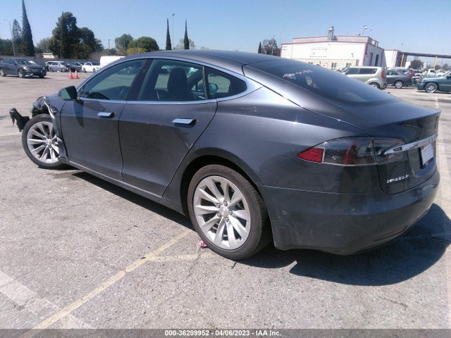 Tesla Model S 60/75 2017 5YJSA1E12HF198199 Image 3