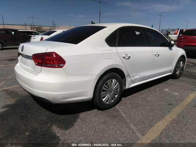 Volkswagen PASSAT S 2014 1VWAT7A33EC111285 Image 5