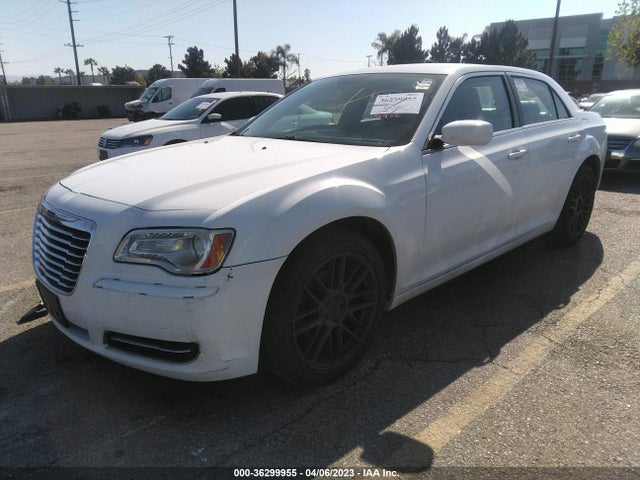 2C3CCAAGXEH280197 Chrysler 300