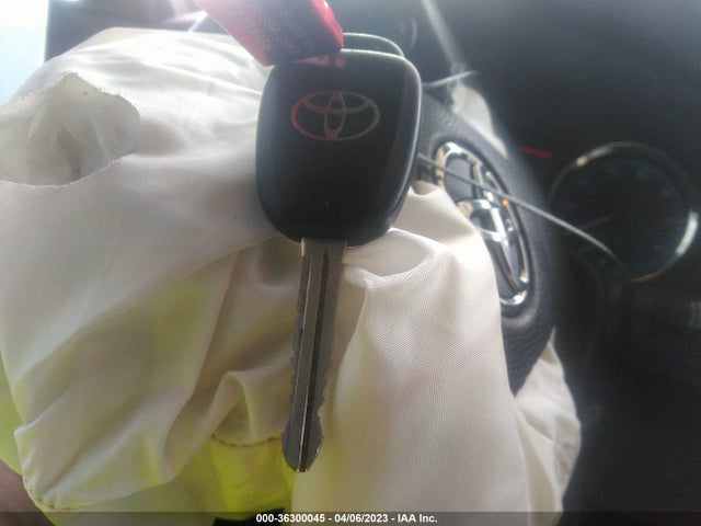 2018 TOYOTA COROLLA L/LE/XLE/SE/XSE VIN: 2T1BURHE9JC004699