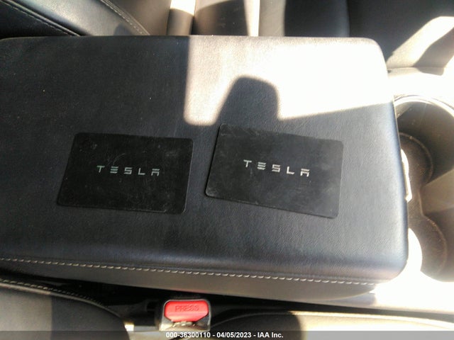 2019 Tesla 3, VIN: 5YJ3E1EA0KF198749