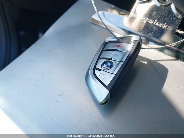 2023 BMW M5, VIN: WBS83CH02PCL82940