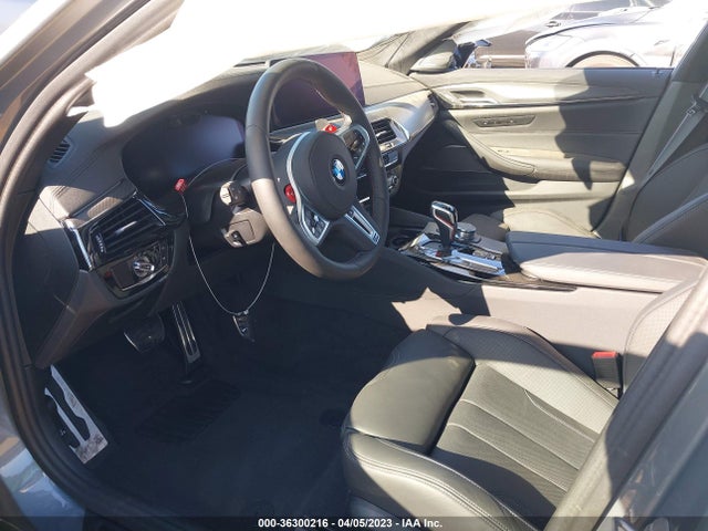 2023 BMW M5, VIN: WBS83CH02PCL82940