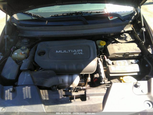 1C4PJLCB5EW186584 Jeep Cherokee Latitude
