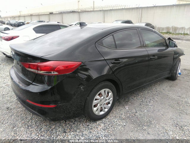 Hyundai ELANTRA SE 2017 5NPD74LF1HH201182 Image 4