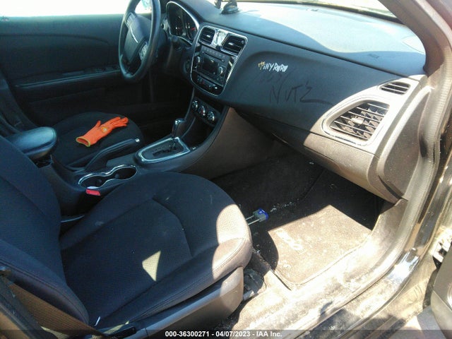 2013 CHRYSLER 200 LX VIN: 1C3CCBAG7DN724552