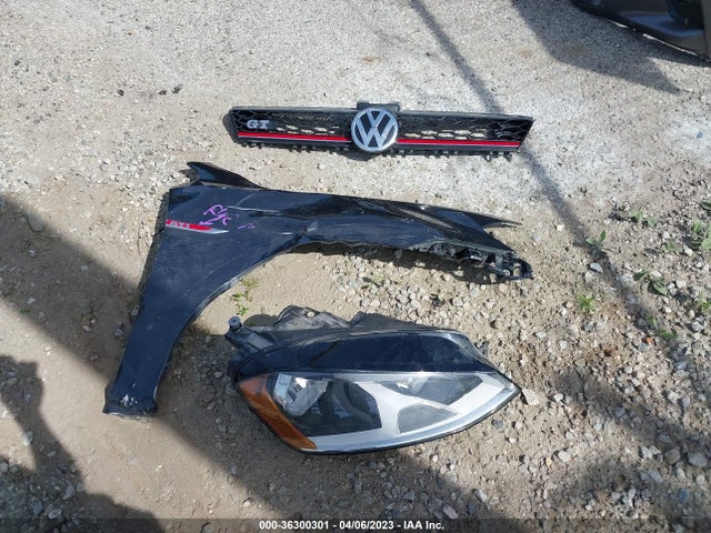 2017 Volkswagen GTI, VIN: 3VW4T7AU0HM071109