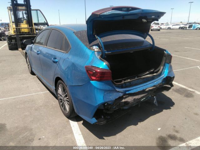 3KPF54AD6PE520502 KIA Forte Gt-line