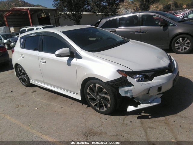2016 Scion IM, VIN: JTNKARJE8GJ523142