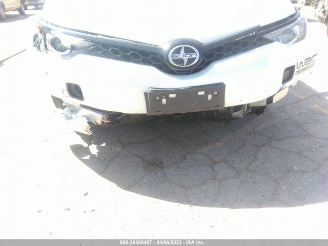 2016 Scion IM, VIN: JTNKARJE8GJ523142