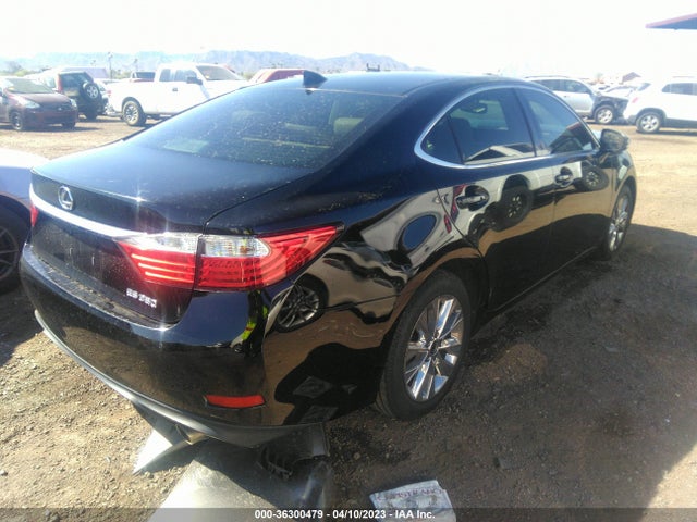 JTHBK1GG0F2207687 Lexus ES 350