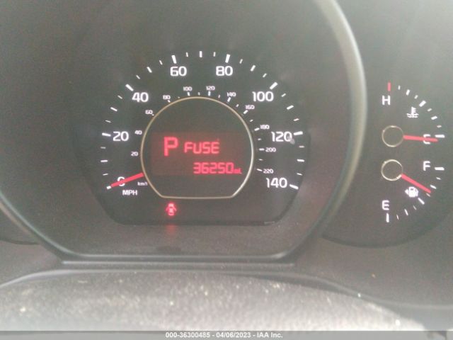 KNDJN2A28K7664879 KIA Soul Base