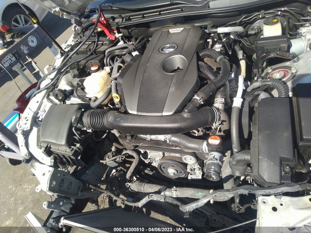 JTHBA1D27G5016618 Lexus IS 200T