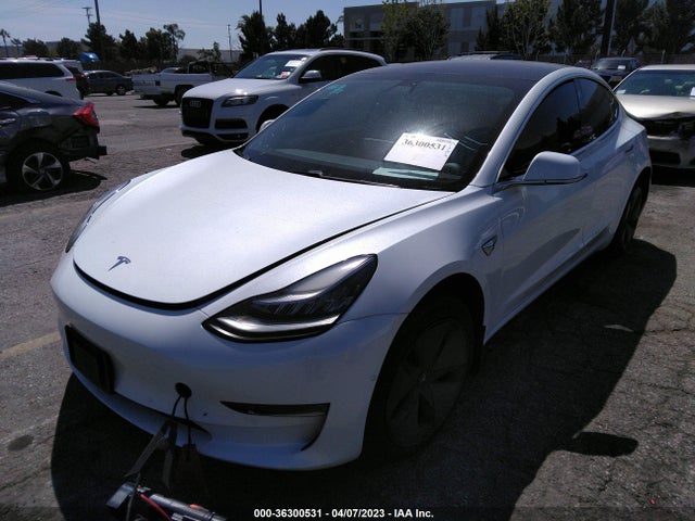 Tesla Model 3 Range Battery 2018 5YJ3E1EA9JF162170 Image 2